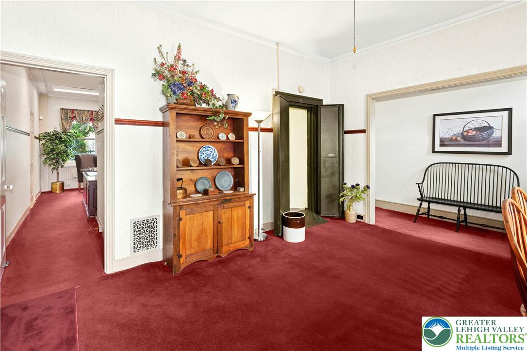 72 West Market Street Bethlehem, PA 18018 - Photo 6 of 36