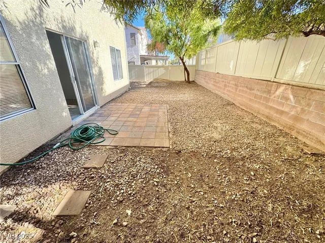 $1,900 | 2499 Wild Ambrosia Avenue, Henderson, NV 89074