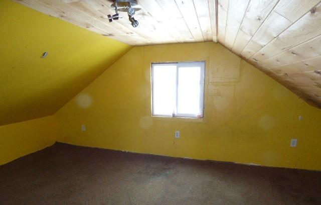 8 Edgewater Lane Hermon, ME 04401 - Photo 5 of 9 1 loft 1