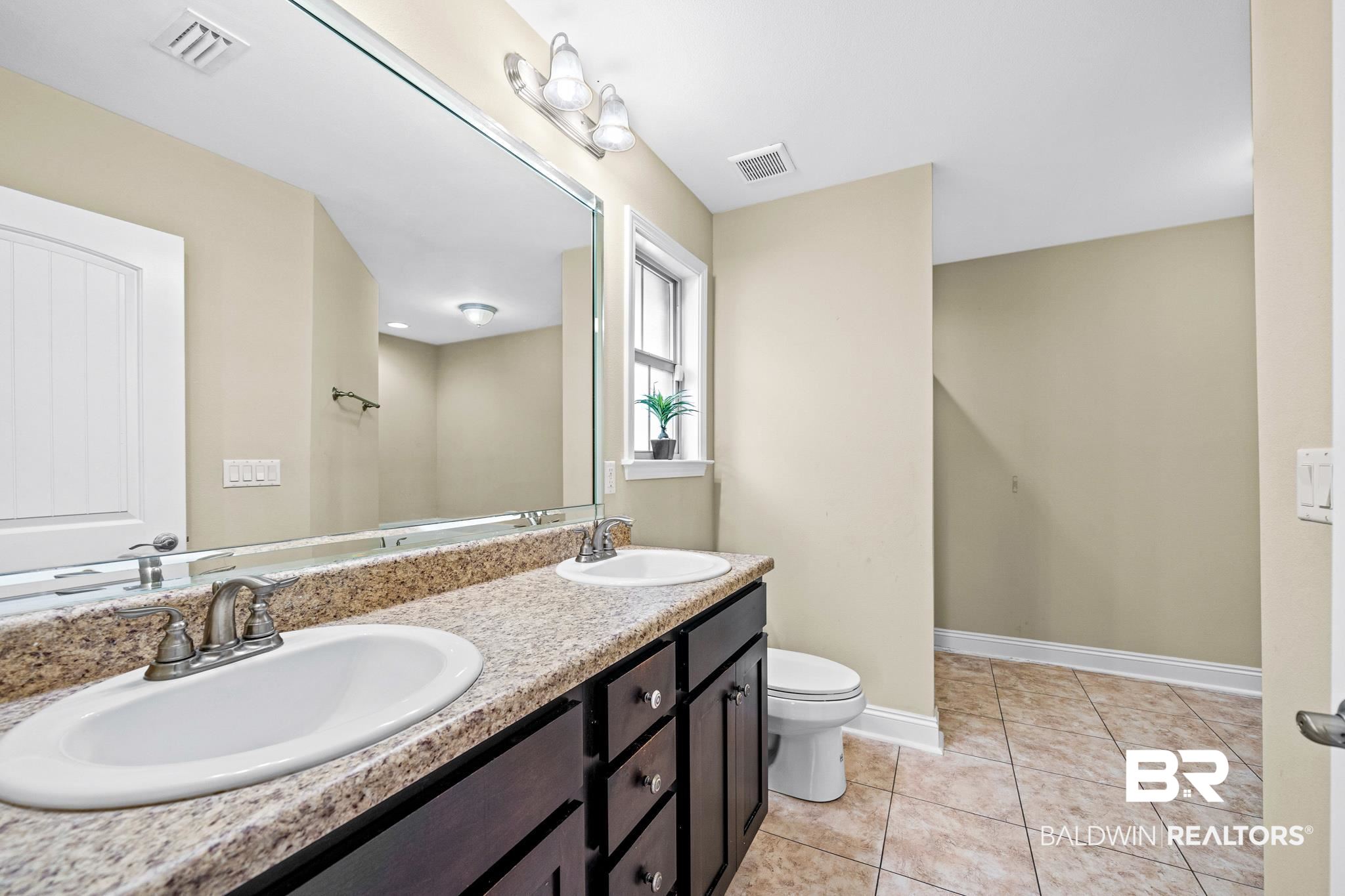 17098 Russet Court Foley, AL 36535 - Photo 16 of 25