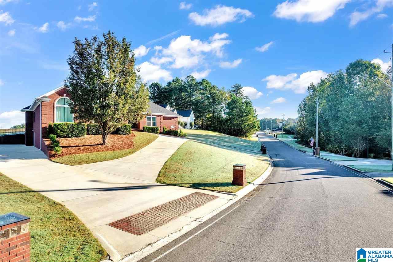 1664 Quail Ridge Drive Gardendale, AL 35071 - Photo 4 of 50