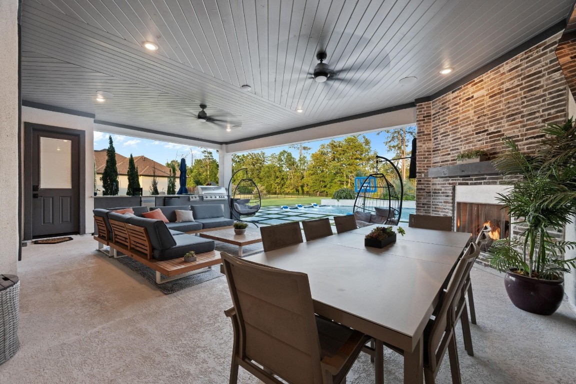27494 South Lazy Meadow Way Spring, TX 77386 - Photo 40 of 49 a outdoor space with furniture and large window