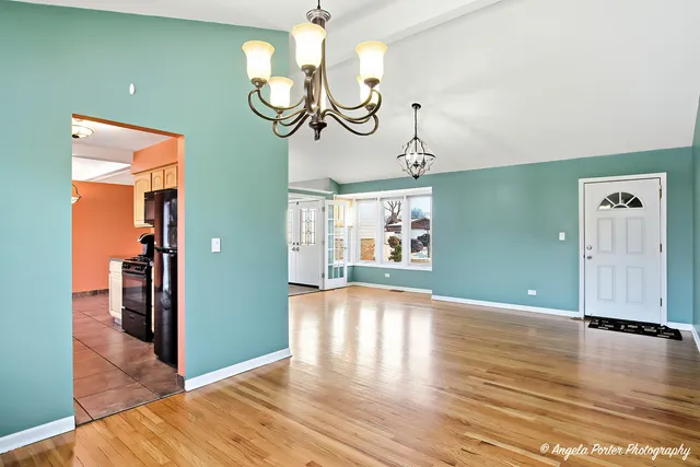 $525,000 | 818 Rumple Lane, Addison, IL 60101