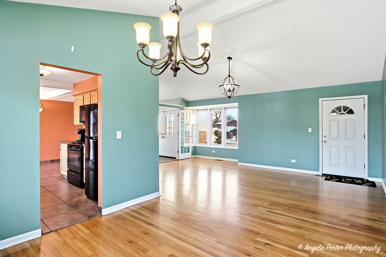 818 Rumple Lane Addison, IL 60101 - Photo 12 of 37