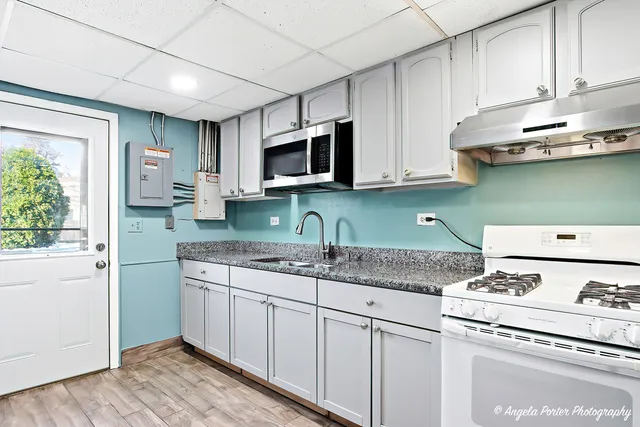 $525,000 | 818 Rumple Lane, Addison, IL 60101