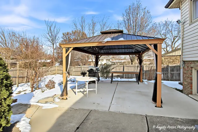 $525,000 | 818 Rumple Lane, Addison, IL 60101