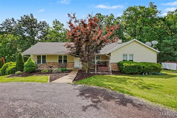 $400,000 | 12126 Meade Drive, Wright City, MO 63390