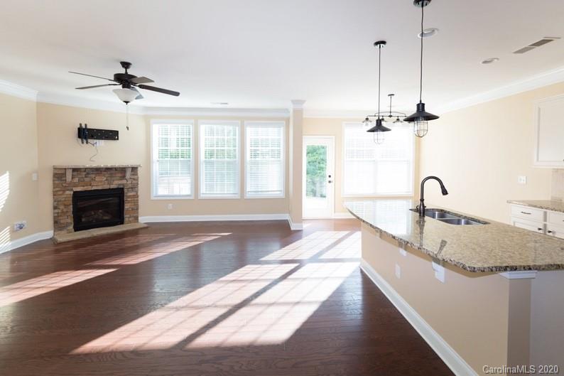 1253 Jack Pine Road Clover, SC 29710 - Photo 6 of 29 Gallery Image 6