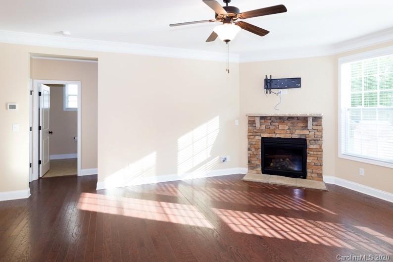 1253 Jack Pine Road Clover, SC 29710 - Photo 9 of 29 Gallery Image 9