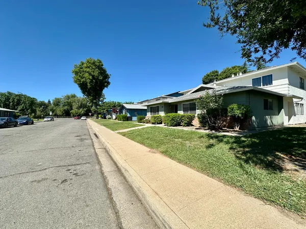 $219,000 | 1267 Casita Drive, Unit 1, Yuba City, CA 95991