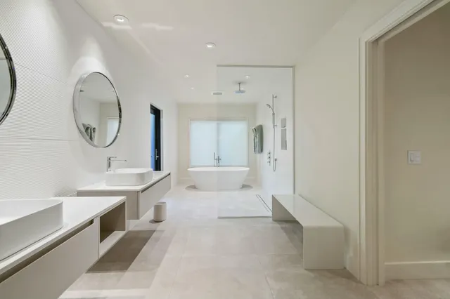 $5,550,000 | 170 Beacon Lane, Jupiter Inlet Colony, FL 33469