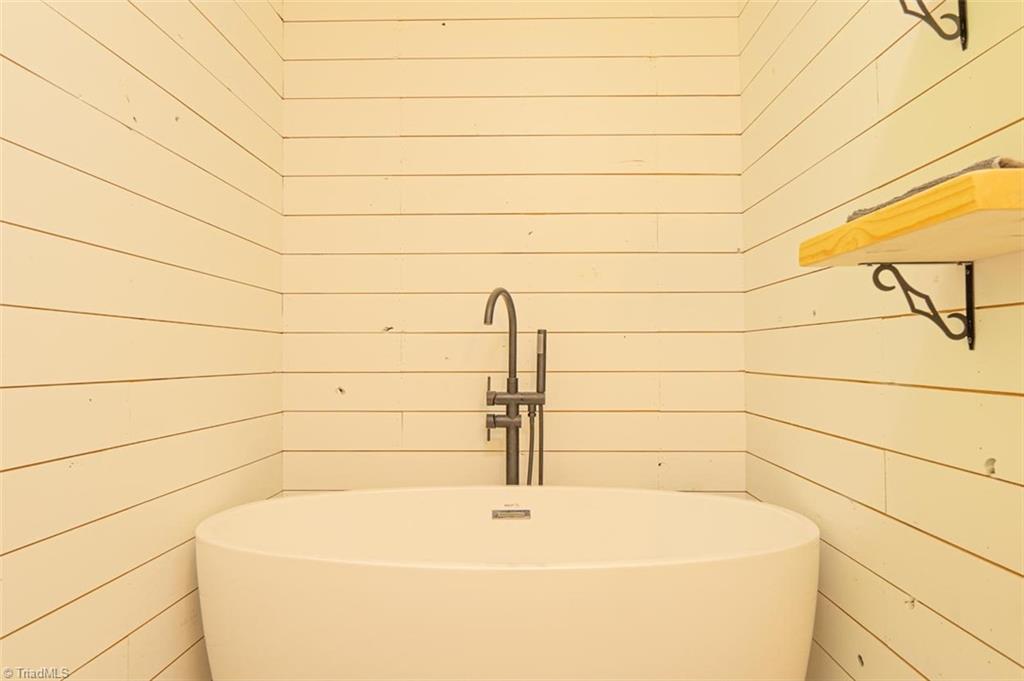 4990 Ridge Road Seagrove, NC 27341 - Photo 20 of 33 Gallery Image 20