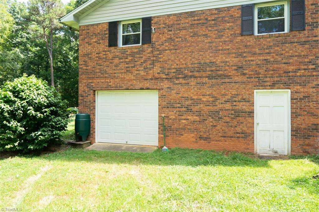 4990 Ridge Road Seagrove, NC 27341 - Photo 25 of 33 Gallery Image 25