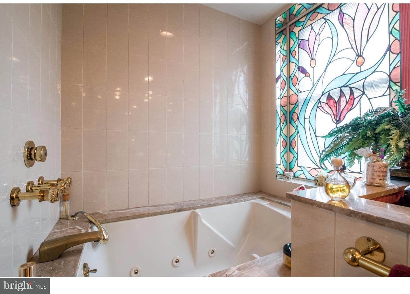 116 Pine Street Philadelphia, PA 19147 - Photo 12 of 21