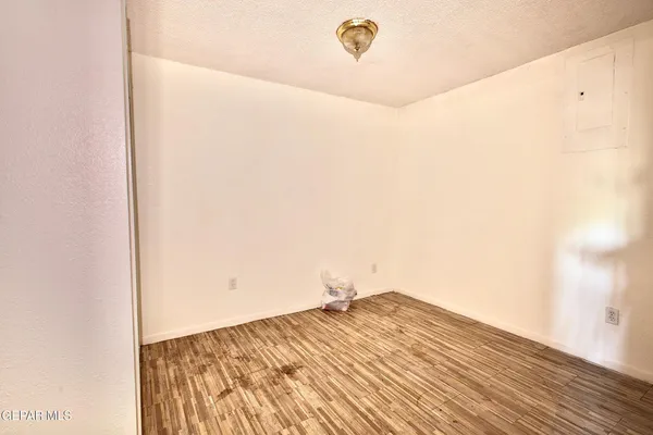 $200,000 | 109 5th Street Southeast, Fabens, TX 79838