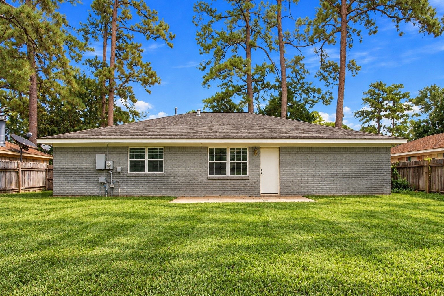 23123 Cranberry Trail Spring, TX 77373 - Photo 27 of 32 The large and spacious backyard!
