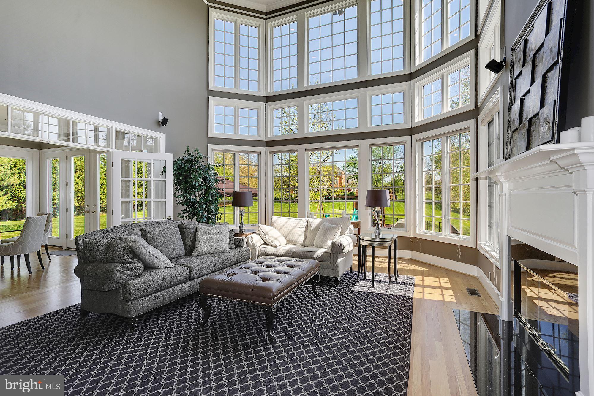 10725 Ardnave Place Potomac, MD 20854 - Photo 11 of 30 Family Room