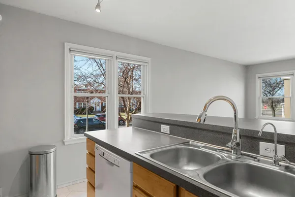 $235,000 | 2043 Montreal Avenue, St. Paul, MN 55116