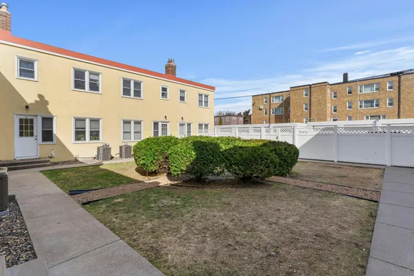 $235,000 | 2043 Montreal Avenue, St. Paul, MN 55116