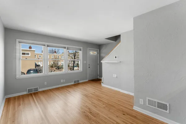 $235,000 | 2043 Montreal Avenue, St. Paul, MN 55116