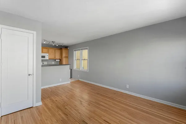 $235,000 | 2043 Montreal Avenue, St. Paul, MN 55116