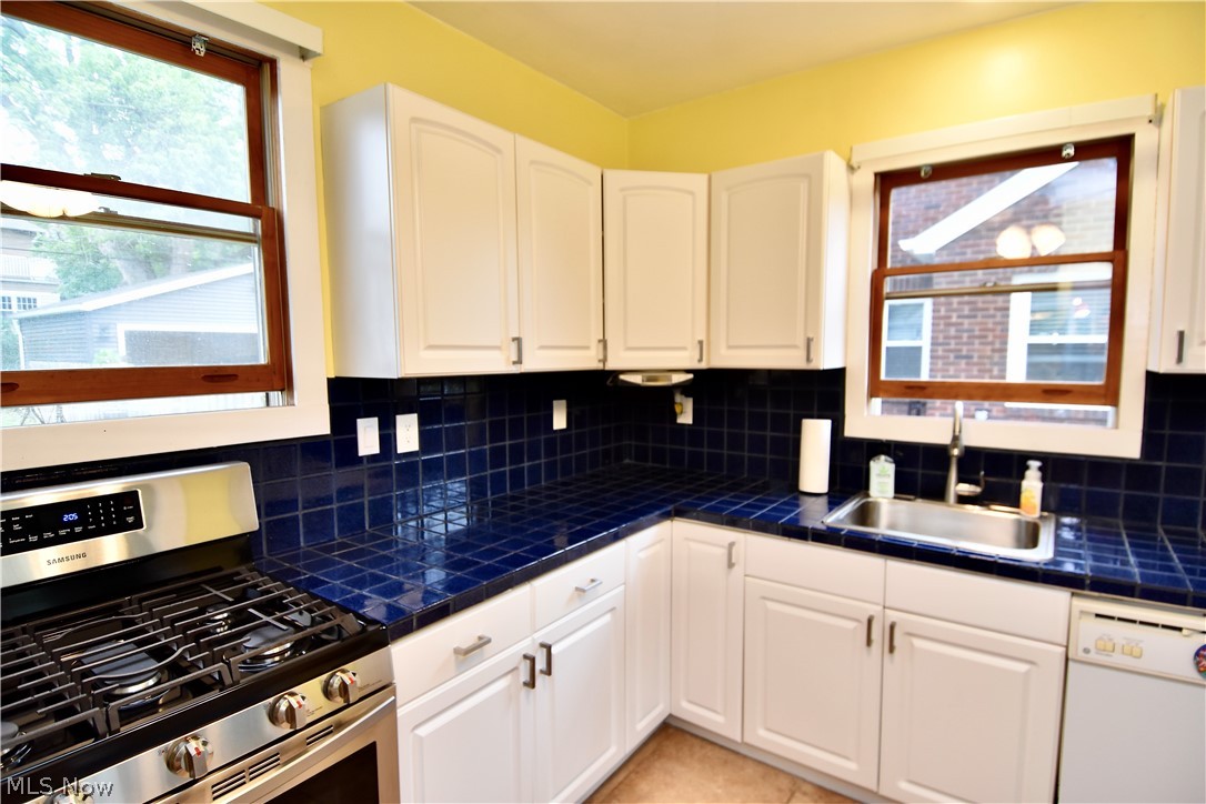 4620 Landchester Road Cleveland, OH 44109 - Photo 17 of 31 Gallery Image 17
