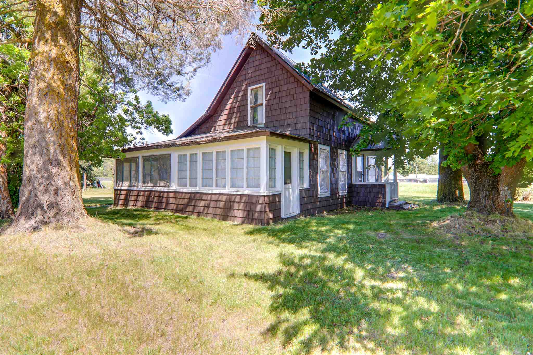 4436 Williams Valley Road Clayton, WA 99110 - Photo 3 of 35