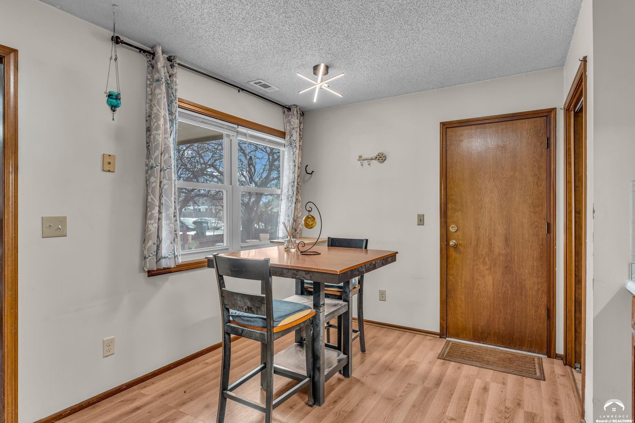 3808 Pinnacle Circle Lawrence, KS 66049 - Photo 14 of 27