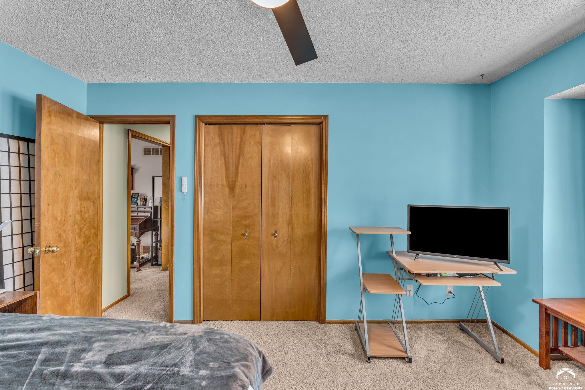 3808 Pinnacle Circle Lawrence, KS 66049 - Photo 16 of 27