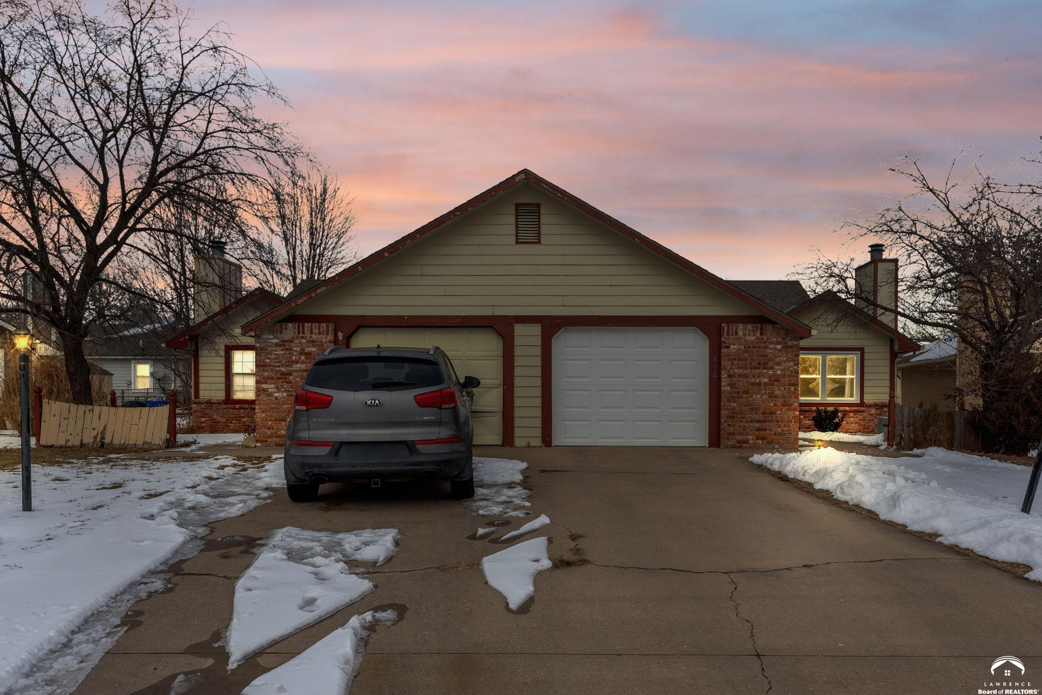 3808 Pinnacle Circle Lawrence, KS 66049 - Photo 25 of 27