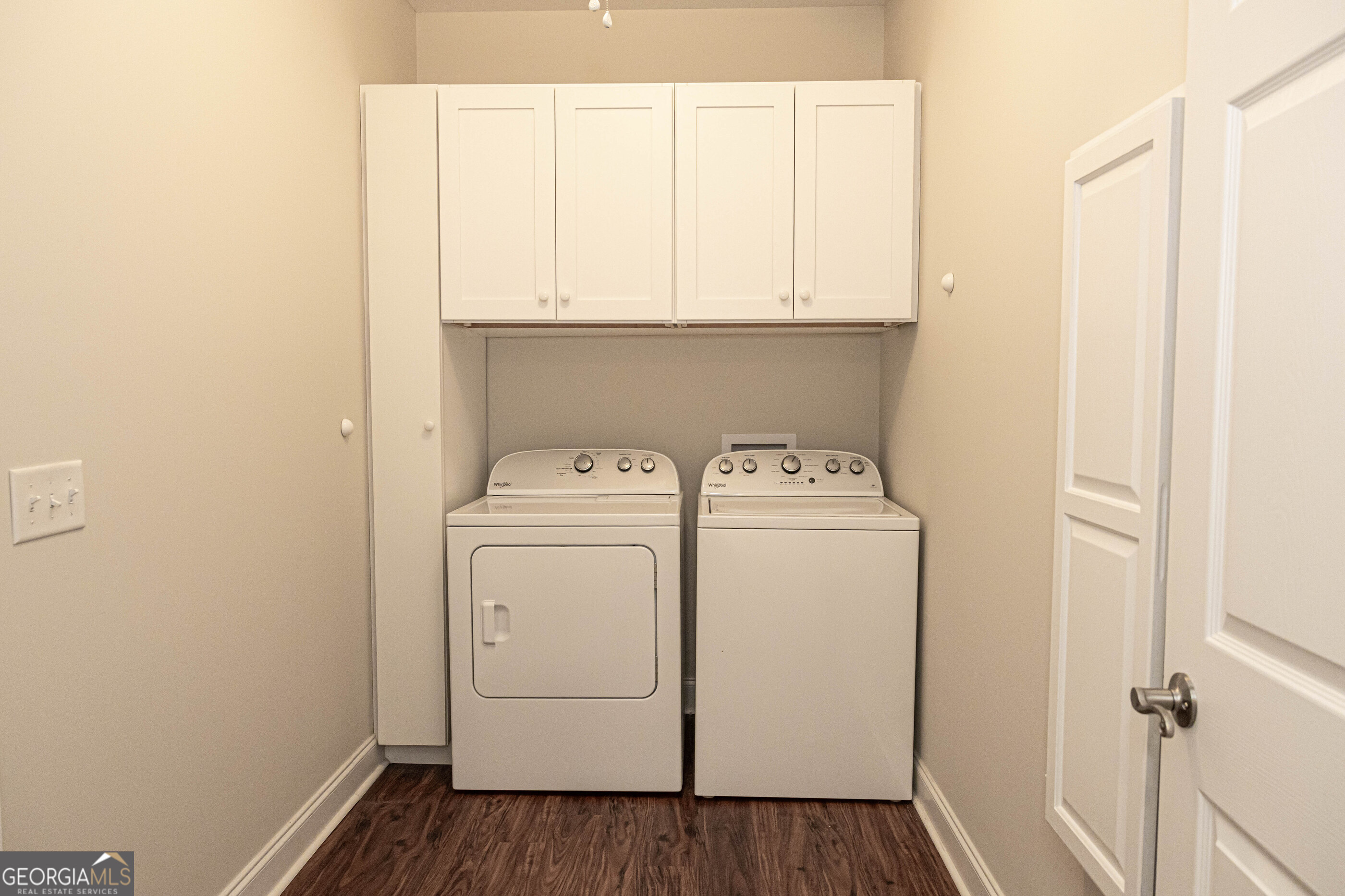 3508 23rd Drive Valley, AL 36854 - Photo 13 of 23 a utility room with dryer and washer