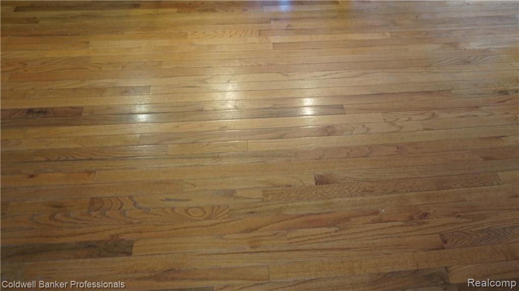13189 Foley Road Fenton, MI 48430 - Photo 26 of 87