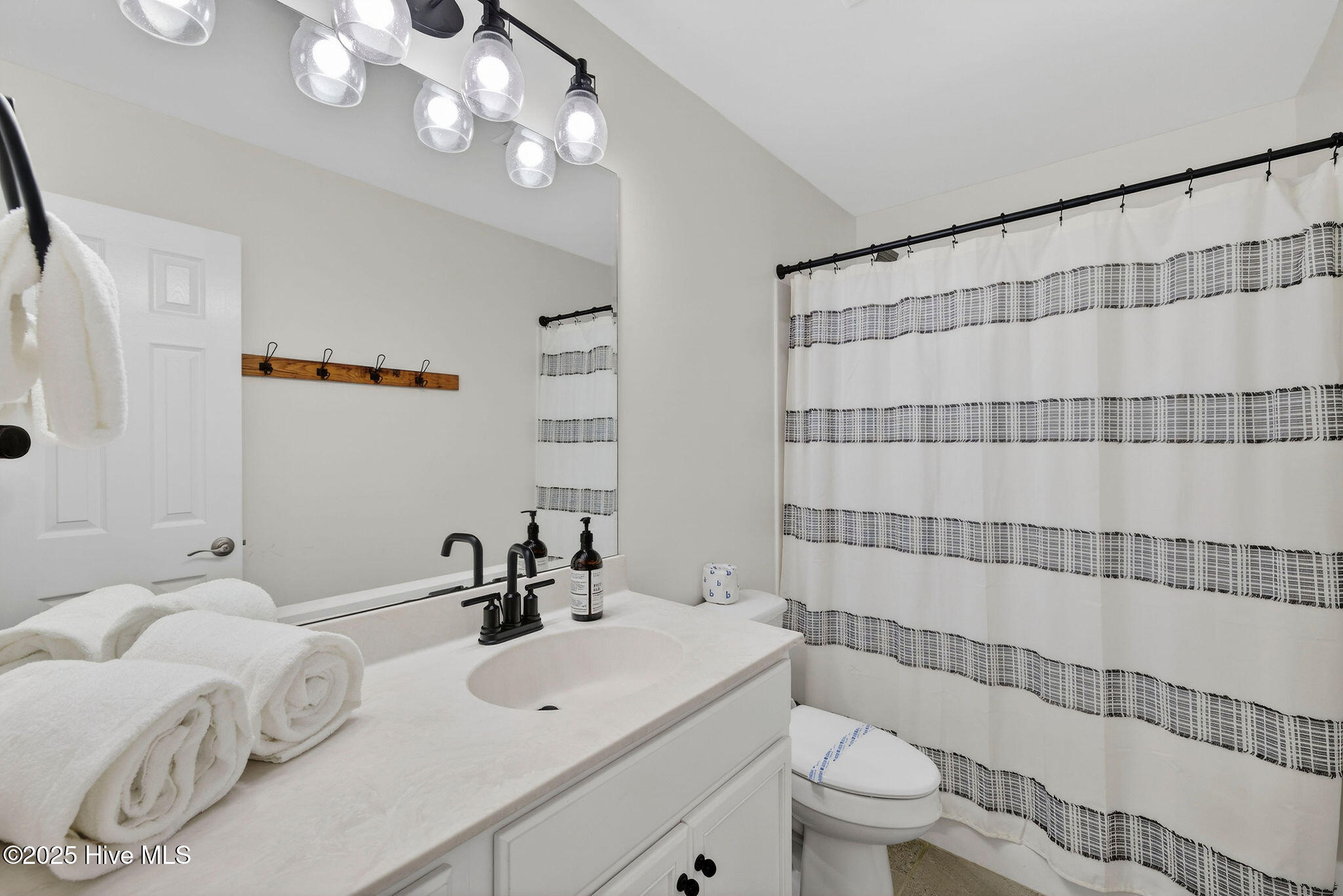 3509 Middle Sound Loop Road Wilmington, NC 28411 - Photo 23 of 49 3509MiddleSoundLoopRoad-33