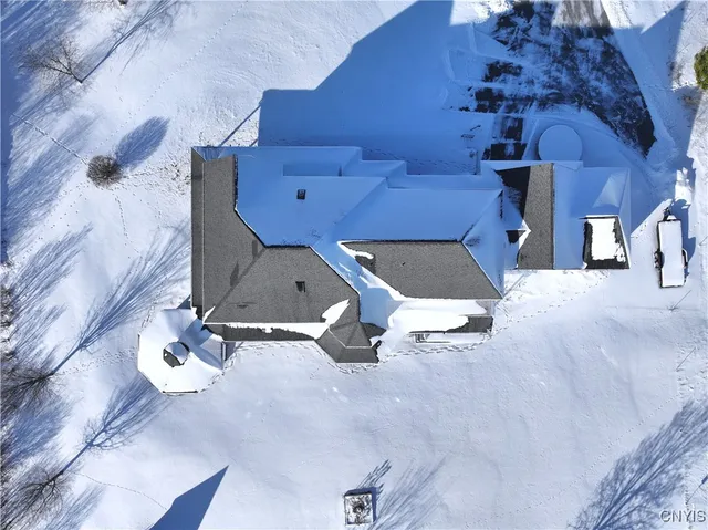 $399,900 | 27090 Perch Lake Road, Pamelia, NY 13601