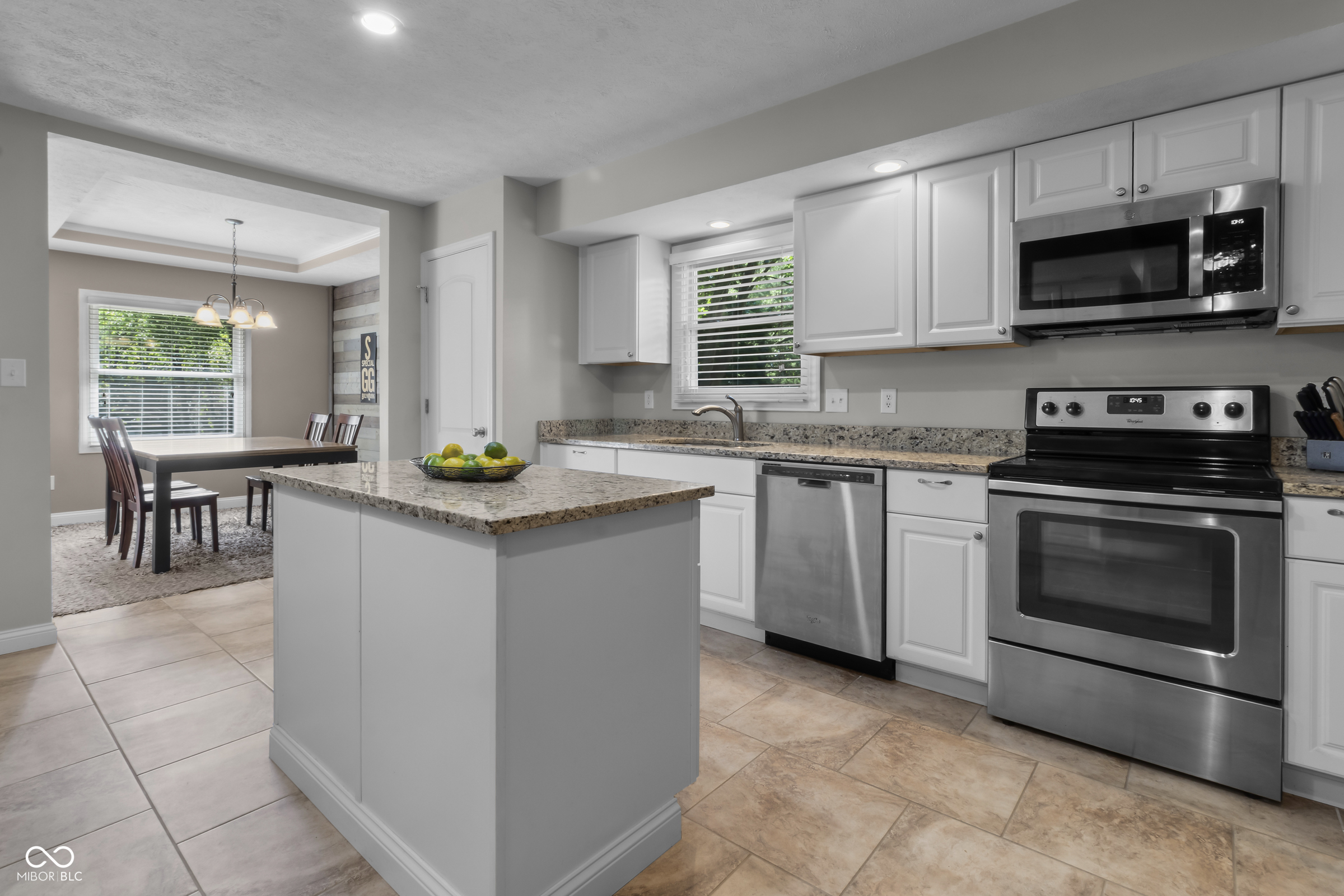 13953 Oak Ridge Road Carmel, IN 46032 - Photo 5 of 54
