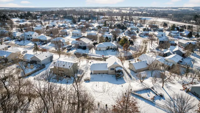 $379,900 | 832 Balsam Court Northeast, Pine Island, MN 55963