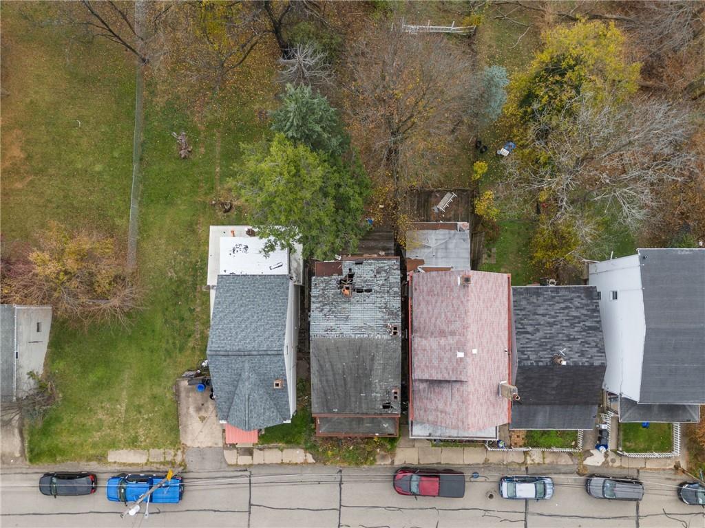 206 Alries Street Pittsburgh, PA 15210 - Photo 3 of 8 an aerial view of residential houses with outdoor space