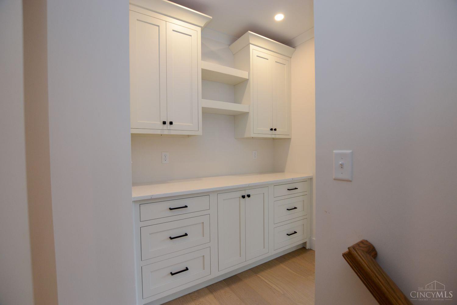 8639 Weller Road Montgomery, OH 45249 - Photo 18 of 61 Gallery Image 18
