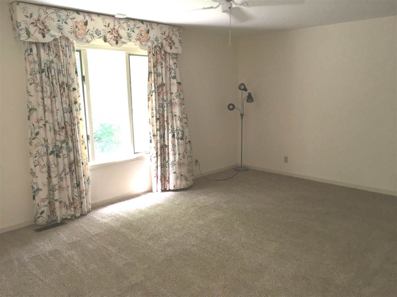 1330 Timberlake Road Evansville, IN 47710 - Photo 13 of 27 Gallery Image 13