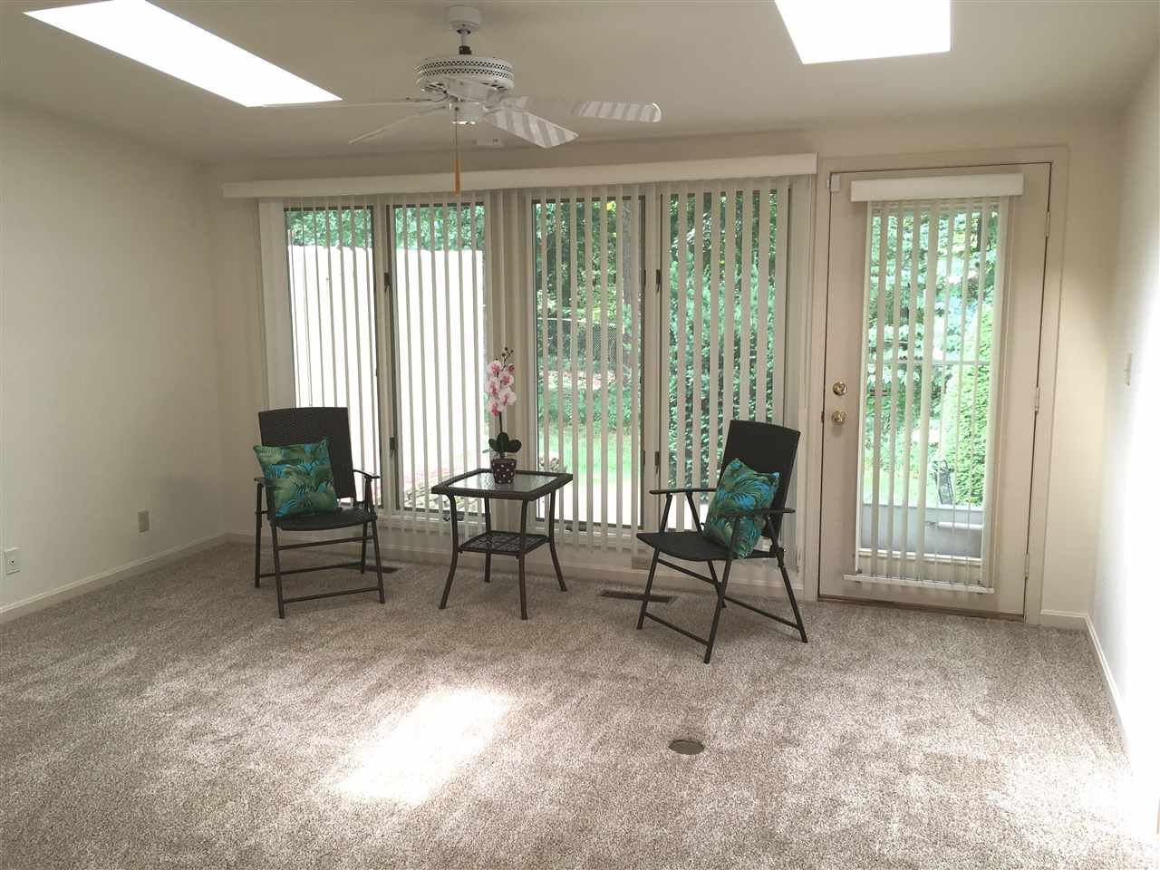1330 Timberlake Road Evansville, IN 47710 - Photo 10 of 27 Gallery Image 10