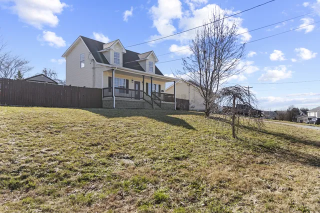 a house view with a outdoor space