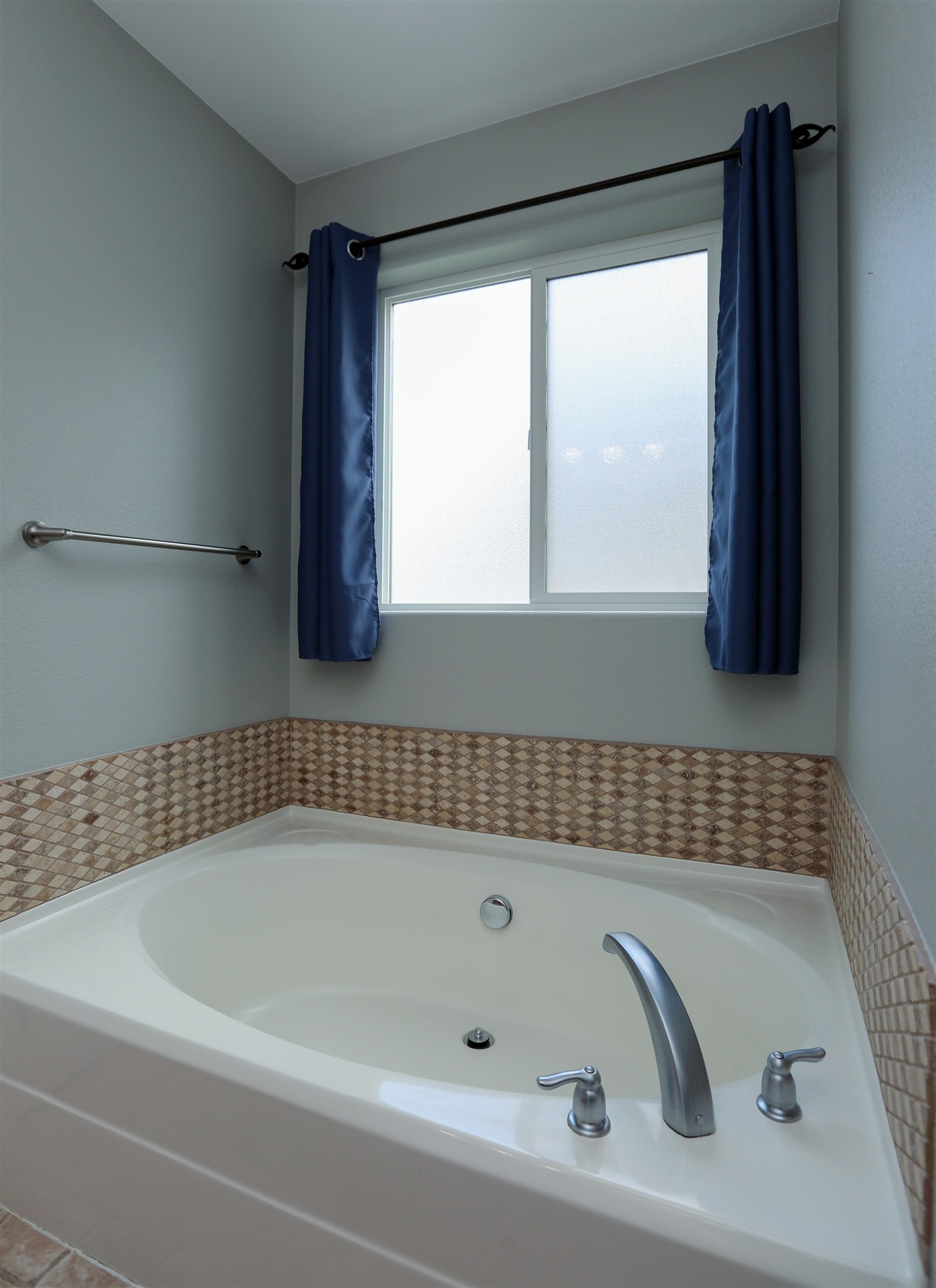 2210 North Greenacres Road Spokane Valley, WA 99016 - Photo 19 of 40 Gallery Image 19
