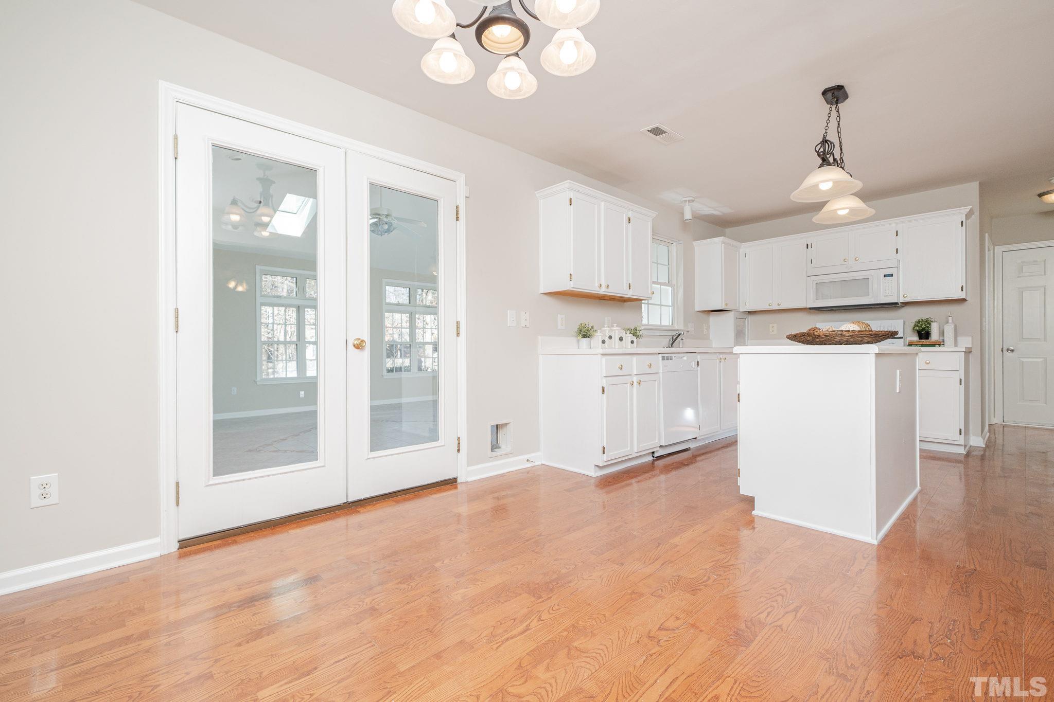 9309 Copernicus Court Raleigh, NC 27617 - Photo 12 of 47 Gallery Image 12