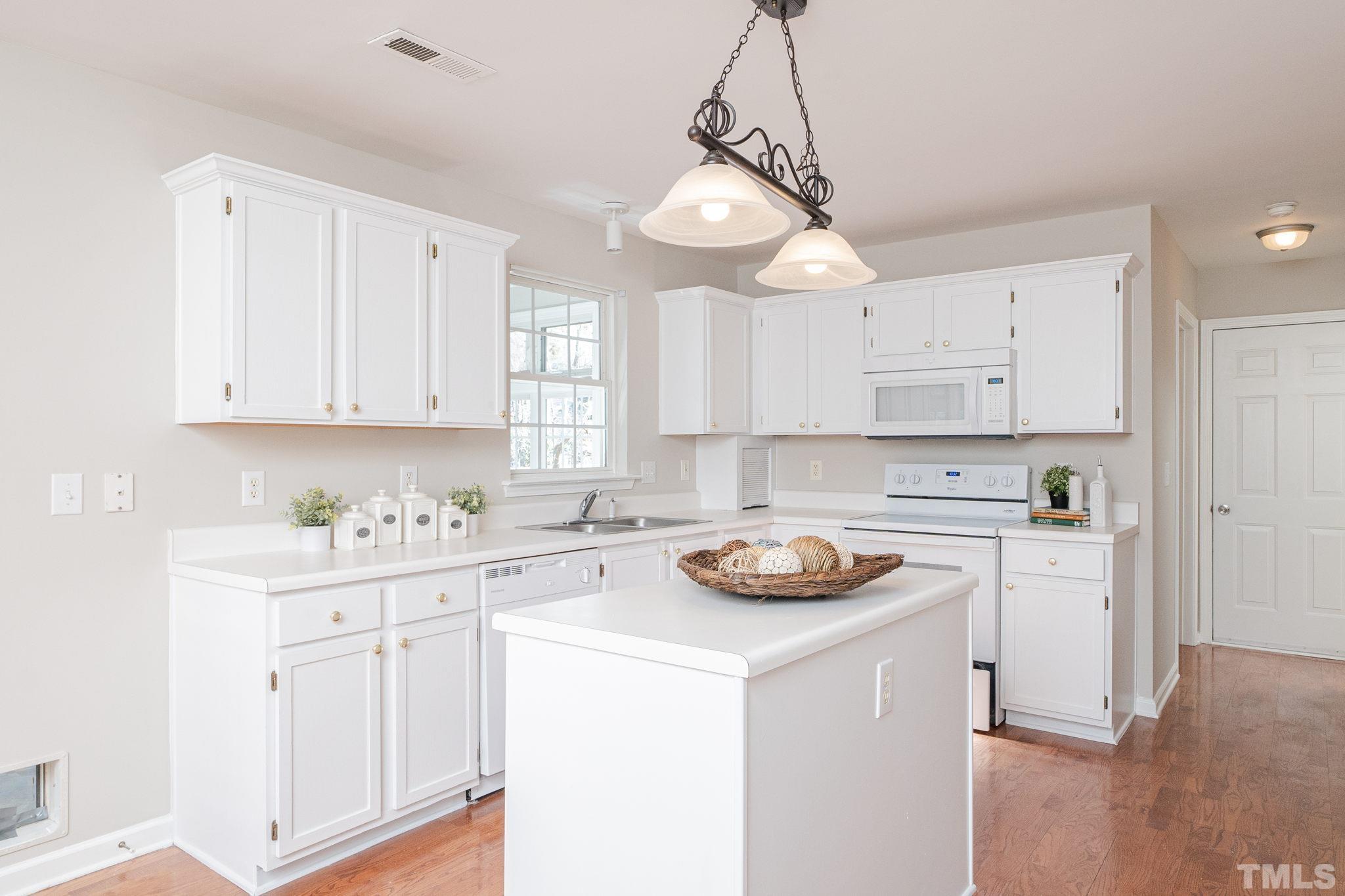 9309 Copernicus Court Raleigh, NC 27617 - Photo 14 of 47 Gallery Image 14