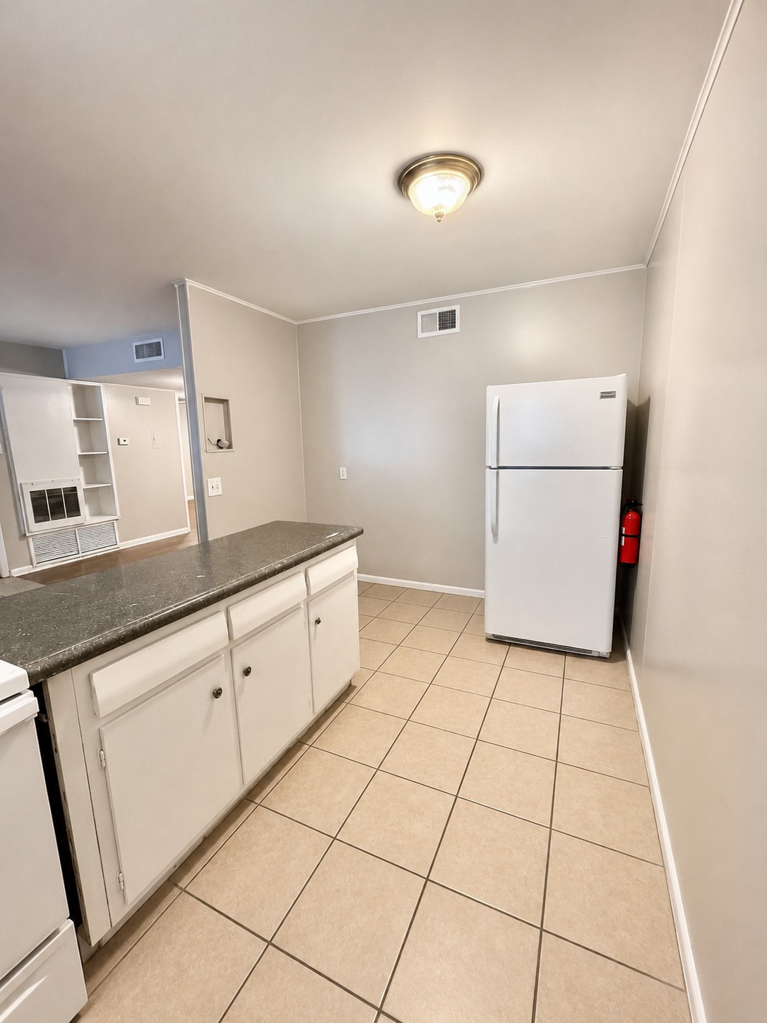 3304 Red River Street, Unit 208 Austin, TX 78705 - Photo 7 of 23