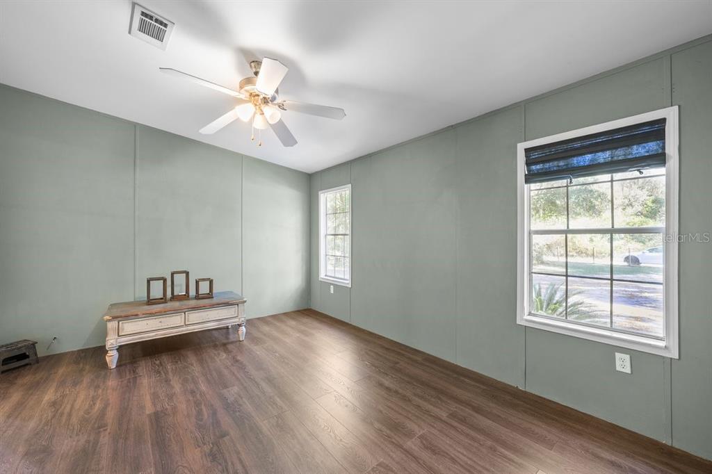 218 Northeast 132nd Terrace Gainesville, FL 32641 - Photo 5 of 40