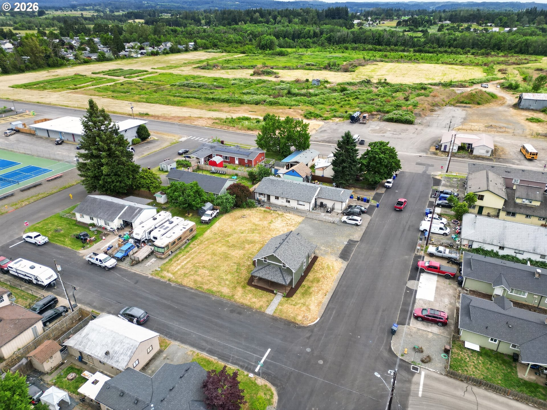 502 East 4th Street Molalla, OR 97038 - Photo 28 of 35 Drone View/UAV