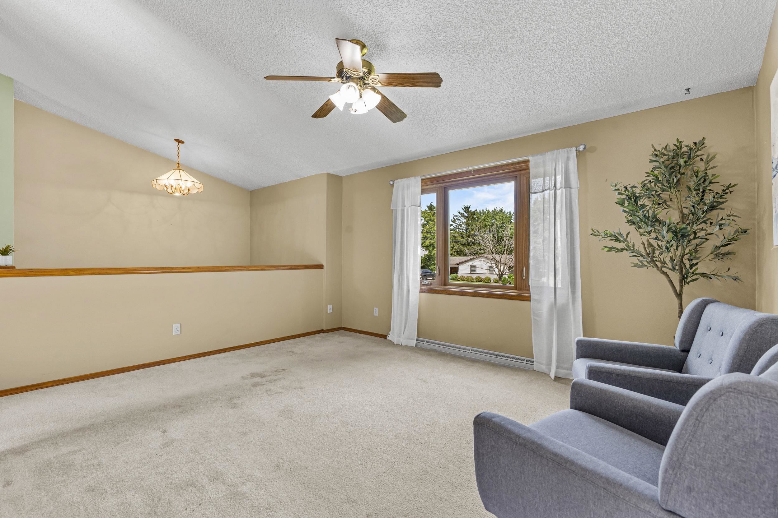 N469 Mayflower Road Appleton, WI 54914 - Photo 6 of 67