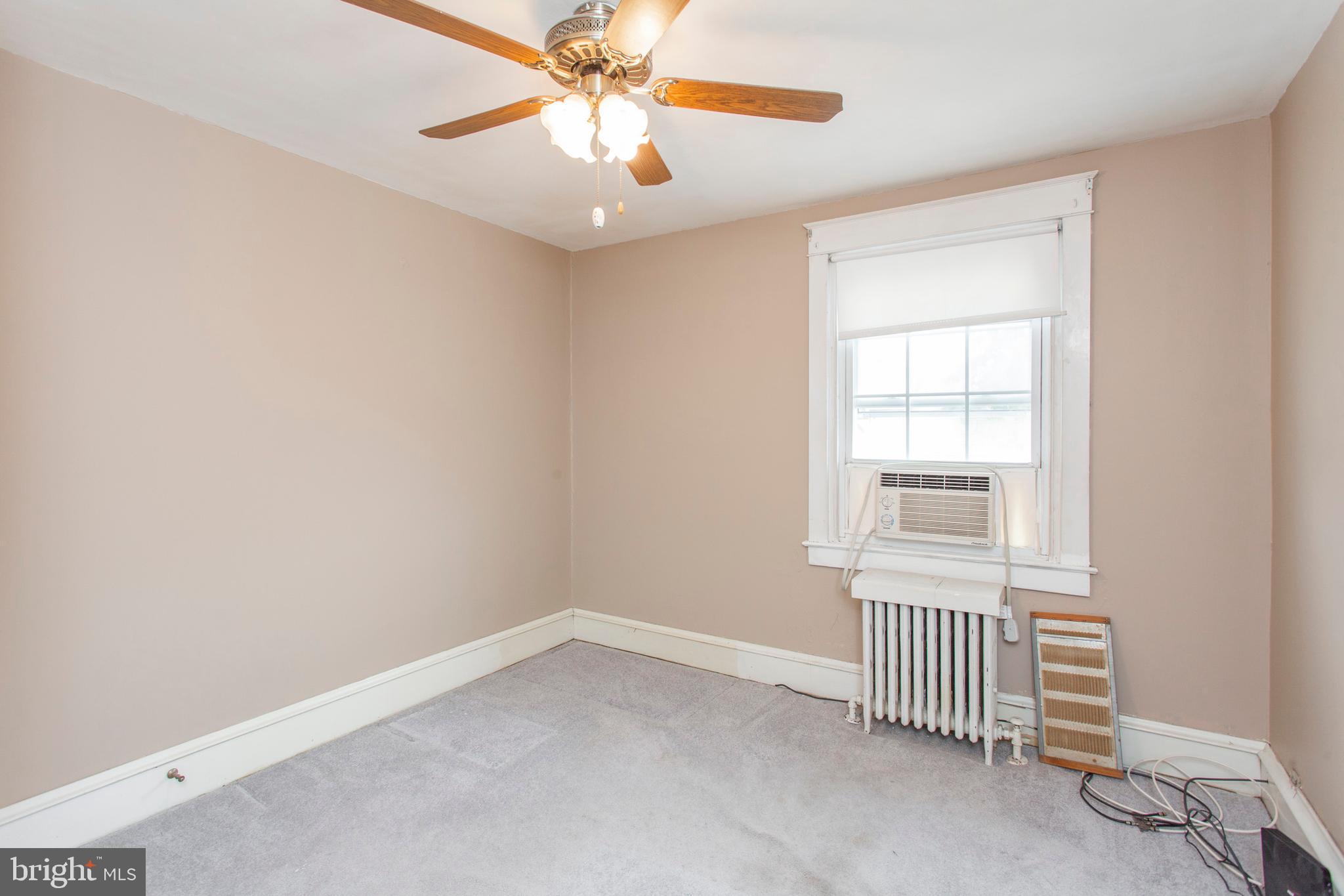 18 Deforest Road Lansdowne, PA 19050 - Photo 23 of 40
