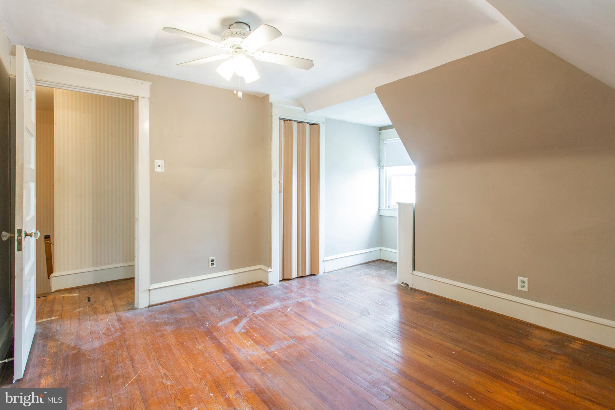 18 Deforest Road Lansdowne, PA 19050 - Photo 36 of 40